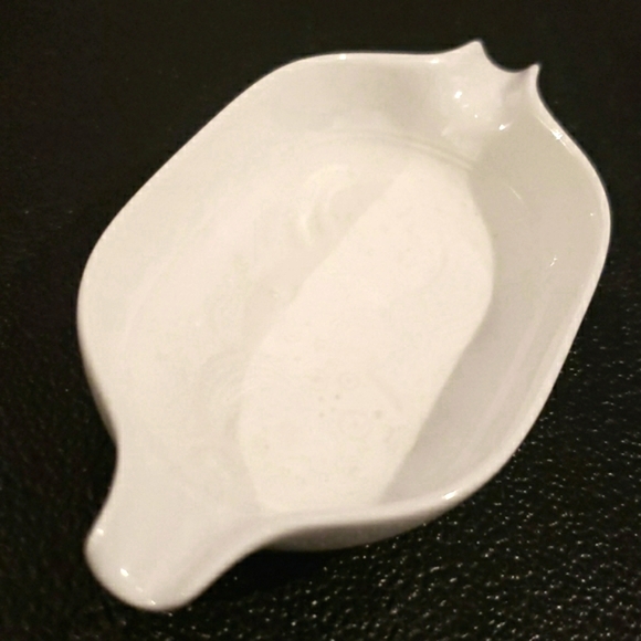 Rosenthal by Bjorn Wiinblad Magic Flute series small white porcelain dish - Picture 6 of 7